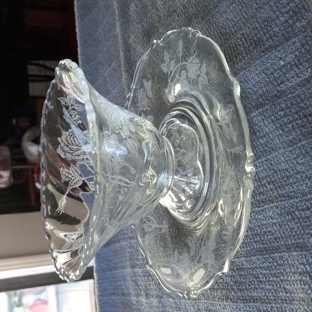 Mayonnaise Bowl and Underplate.